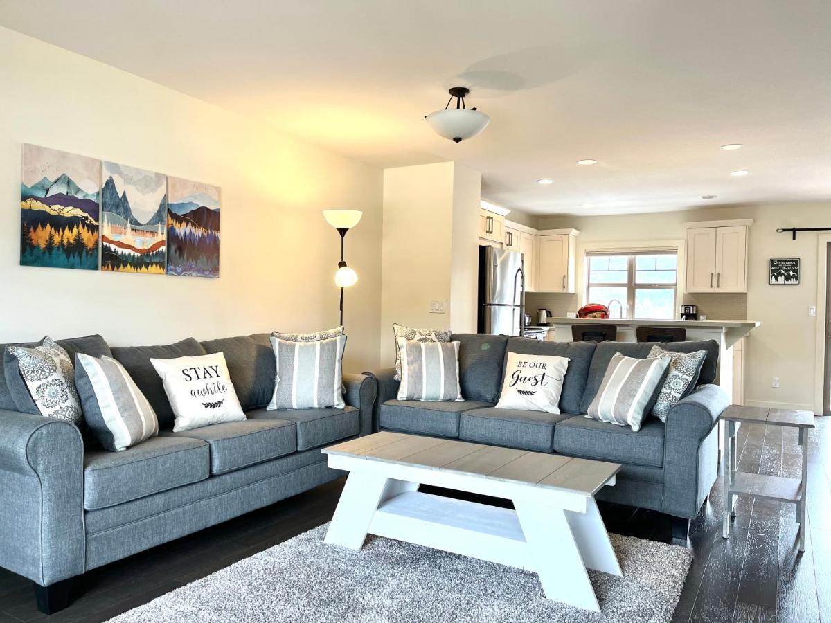 Perfect Base Invermere 3Bd Townhouse Mt Views With Garage 外观 照片