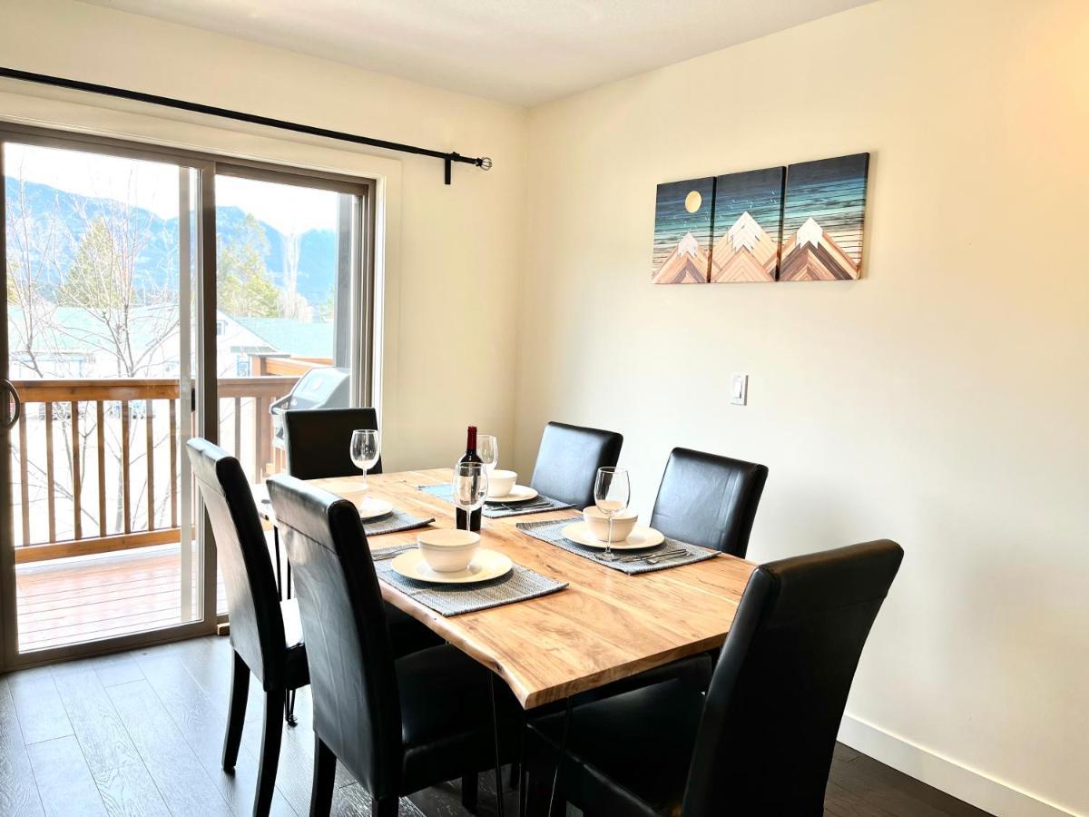 Perfect Base Invermere 3Bd Townhouse Mt Views With Garage 外观 照片