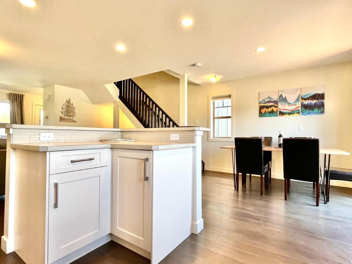 Perfect Base Invermere 3Bd Townhouse Mt Views With Garage 外观 照片